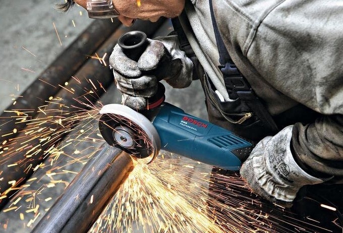 Guía Completa sobre Amoladoras: Componentes, Usos, Seguridad y Consejos de Uso